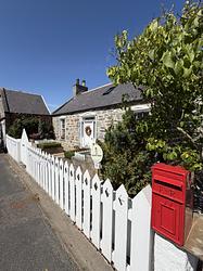 Pretty Cottage by Helen Rushton